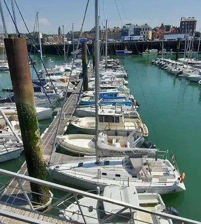 Appartement A Dieppe, Vue Mer Et Port, Proche Centre Exterior photo